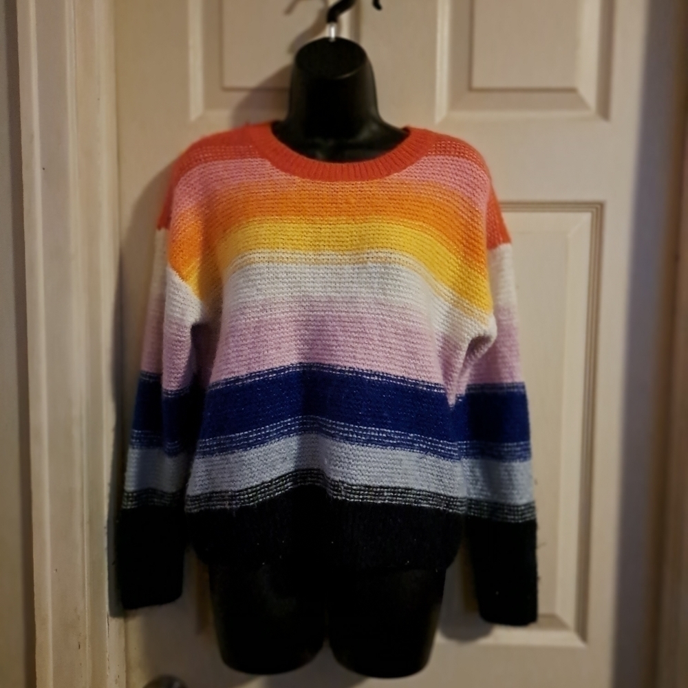 Old navy sweater size XS